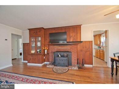 3806 Evelyn Dr, Wilmington, DE 19808 - photo 4