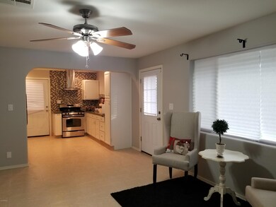 Living to Kitchen
