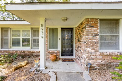8939 Pado St, Houston, TX 77055 - photo 2