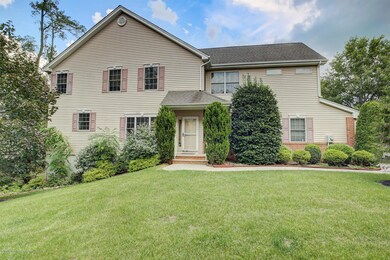 32 Smock Ct, Manalapan, NJ 07726 - photo 2