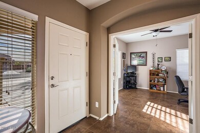 2924 E Coconino-10
