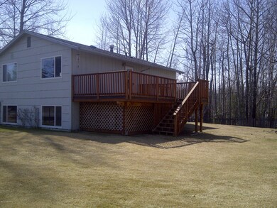 Terrific Fences Yard with Trex Deck