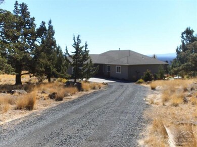 21011 Limestone Ave, Bend, OR 97703 - photo 2