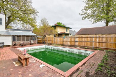 2618 47th St, Des Moines, IA 50310 - photo 2