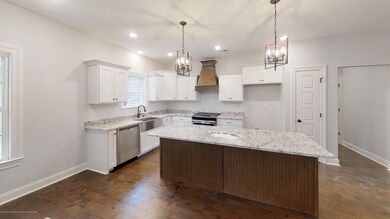 2333-Jaxon-Dr-Hernando-MS-38632-Kitchen