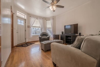 3030 N Allen Ave, Chicago, IL 60618 - photo 5