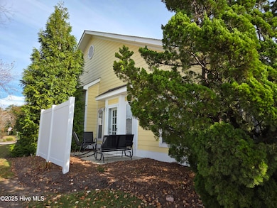 400 Jade Cove unit 400, Newport, NC 28570 - photo 3