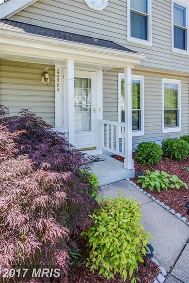 22384 Stablehouse Dr, Sterling, VA 20164 - photo 3