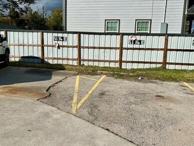 5136 Mallow St unit B, Houston, TX 77033 - photo 3