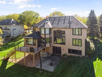 27740 Brynmawr Place, Excelsior, MN 55331 - photo 3