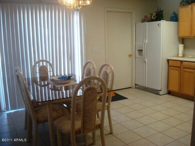 Eat in Kitchen