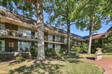 3909 Whitland Ave unit 202, Nashville, TN 37205 - photo 3