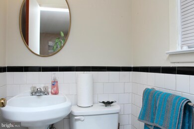 1232 Knightswood Rd, Baltimore, MD 21239 - photo 5