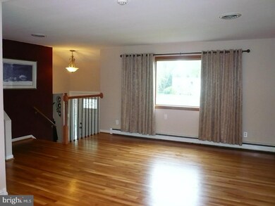 2608 Grendon Dr, Wilmington, DE 19808 - photo 3