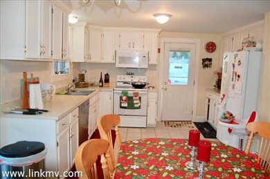 63 Netock Ave, Oak Bluffs, MA 02557 - photo 5