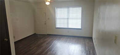 632 Whitham Ave unit 2, Fayetteville, AR 72701 - photo 3