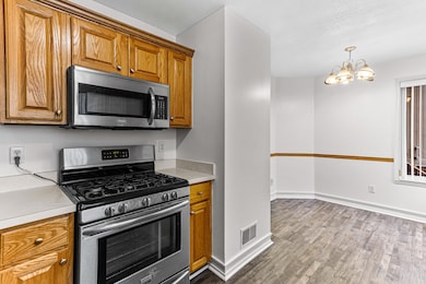 37176 Condor Ct unit 31, Westland, MI 48185 - photo 7