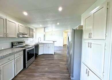 10102 Trey Dr, Needville, TX 77461 - photo 2