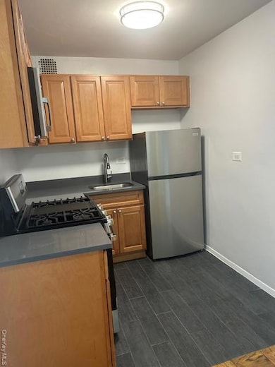 Pelham Bay Towers, Bronx, NY 10461 - photo 4