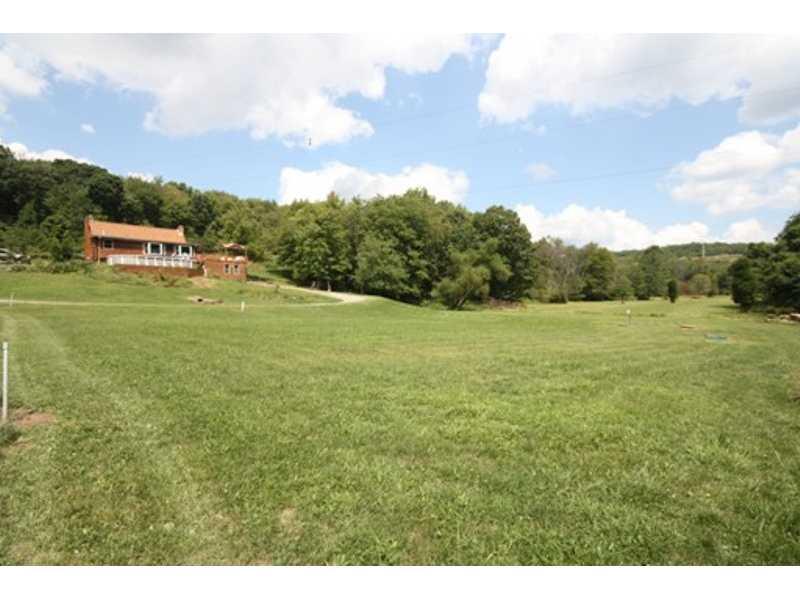 Land/Lot. Lots of level area