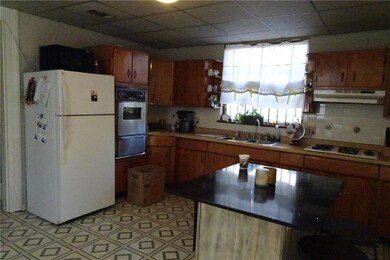 1122 Josephine St, New Orleans, LA 70130 - photo 6