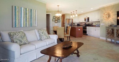 700 Wavecrest Ave-19