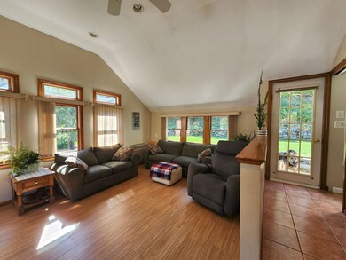 224 Manchester St, Nashua, NH 03064 - photo 3