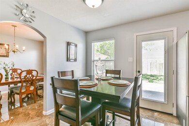 10838 Nellsfield Ln, Houston, TX 77075 - photo 5