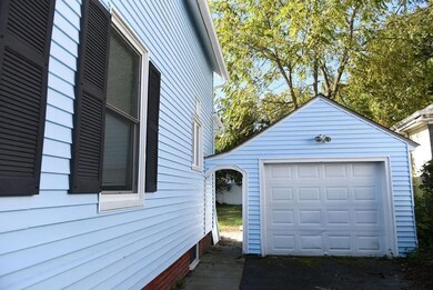 17 Shove St, Woonsocket, RI 02895 - photo 3