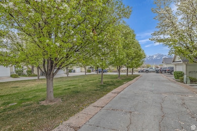 4466 W 11800 S, South Jordan, UT 84095 - photo 4