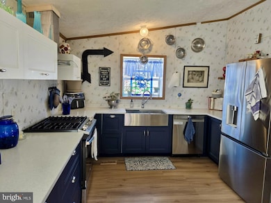 92 Arrowhead Rd, Shamong, NJ 08088 - photo 4