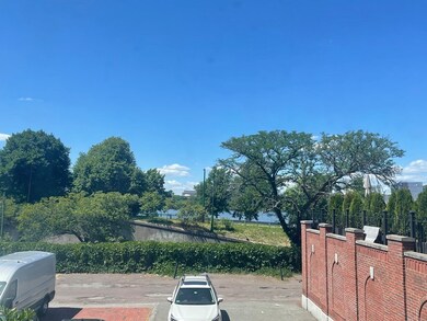 482 Beacon St unit 12, Boston, MA 02115 - photo 3