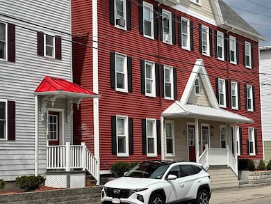 143 Second St unit 3, Manchester, NH 03102 - photo 2