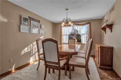 879 Thomas Fox Dr W, North Tonawanda, NY 14120 - photo 7