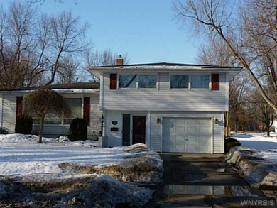 752 Deerfield Dr, North Tonawanda, NY 14120 - photo 2