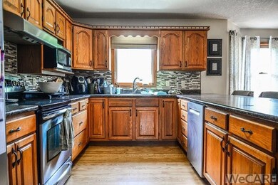 4781 Sycamore St, Lima, OH 45807 - photo 5