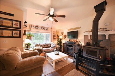 32 Lone Wolf Ln, Trout Creek, MT 59874 - photo 6