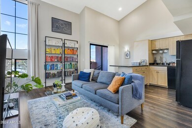 1005 E 8th St #3011-7
