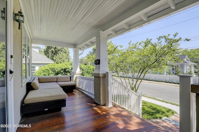 03-Front Porch