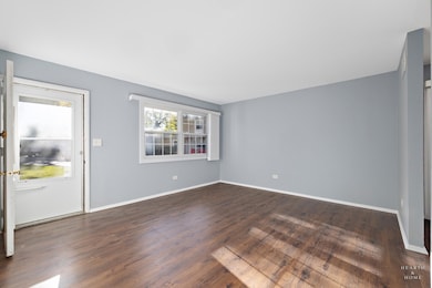 1208 Quincy Ct unit 11, Wheeling, IL 60090 - photo 5