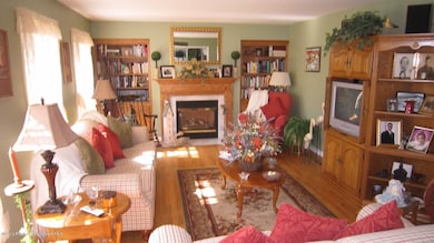 196 Decker Rd, Jermyn, PA 18433 - photo 6