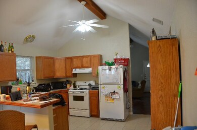 1519 Marlton St, San Marcos, TX 78666 - photo 3