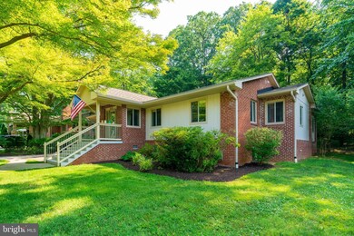 3521 Kirkwood Dr, Fairfax, VA 22031 - photo 2