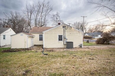 6-web-or-mls-709-donnelly-ave