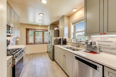 6936 W Oakton Ct, Niles, IL 60714 - photo 6