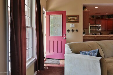 364 Scenic View Dr, Mount Washington, KY 40047 - photo 2