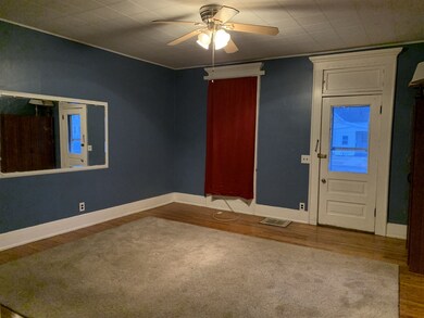 811 Helm St, Logansport, IN 46947 - photo 4