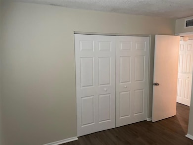 2409 13th St W unit 4, Bradenton, FL 34205 - photo 7