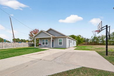 1009 Niagara St, Houston, TX 77051 - photo 3