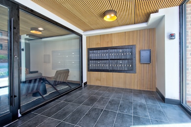 9396 Landings Ln unit 202, Des Plaines, IL 60016 - photo 2